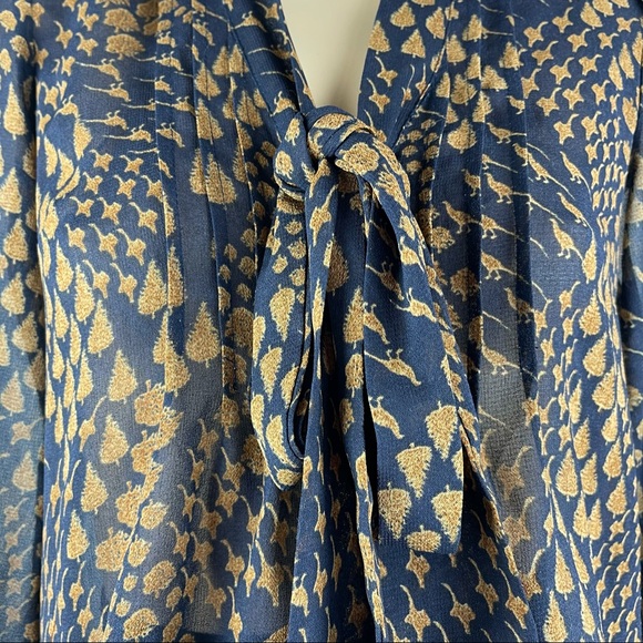 Gorgeous Navy & Brown Blouse with Tie Front - 8 - Picture 9 of 12